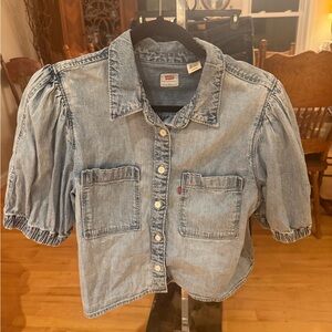Levi's Women's Light Cropped Blue Denim Button Down Shirt